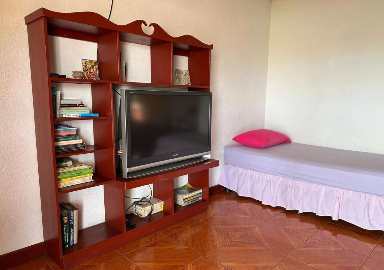 Casa Robles - Your Stay Near Airport Манагуа Экстерьер фото